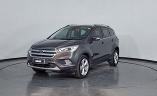 Ford • Kuga