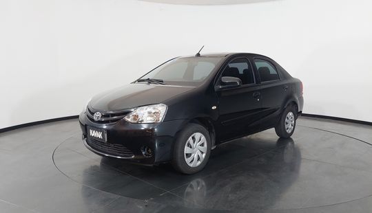 Toyota • Etios