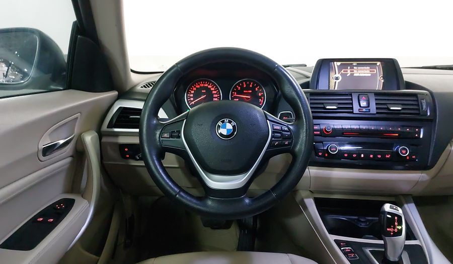 Bmw Serie 1 1.6 118IA Hatchback 2014