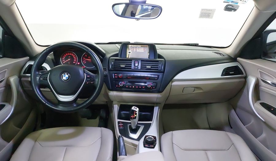 Bmw Serie 1 1.6 118IA Hatchback 2014