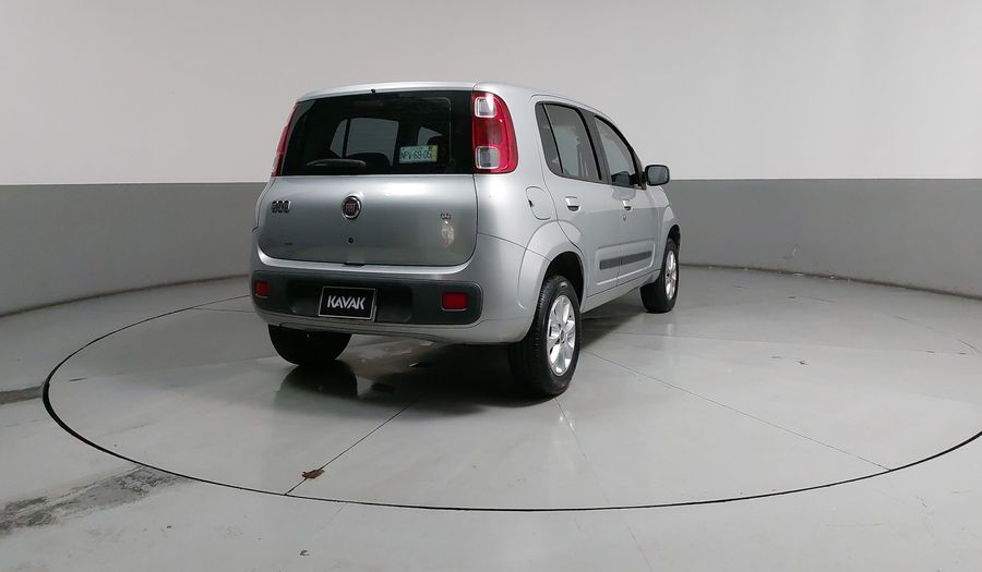 Fiat Uno 1.4 8V VIVACE Hatchback 2013