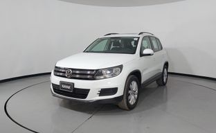 Volkswagen • Tiguan