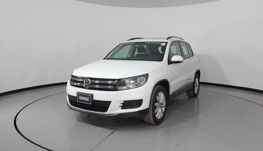 Volkswagen • Tiguan