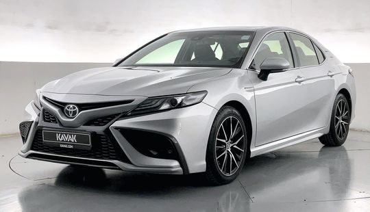 Toyota Camry Sport-2023