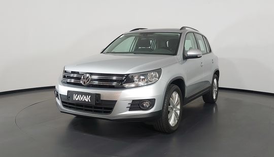 Volkswagen Tiguan TSI TURBO DSG-2017