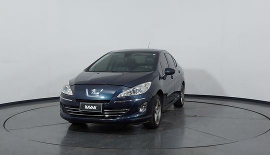 Peugeot • 408