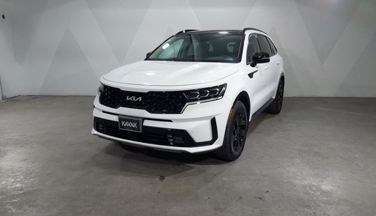 Kia • Sorento