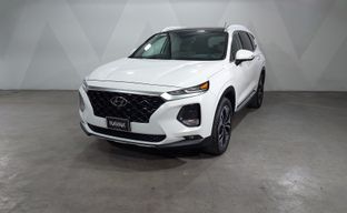 Hyundai • Santa Fe