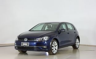 Volkswagen • Golf