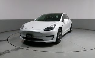 Tesla • Model 3