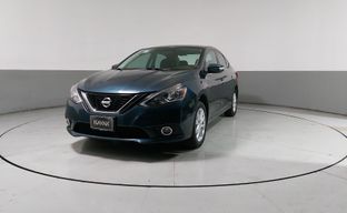 Nissan • Sentra