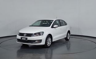 Volkswagen • Polo