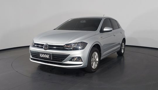 Volkswagen • Polo