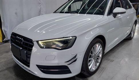 Audi A3 1.8 TFSI AMBIENTE S TRONIC Hatchback 2014