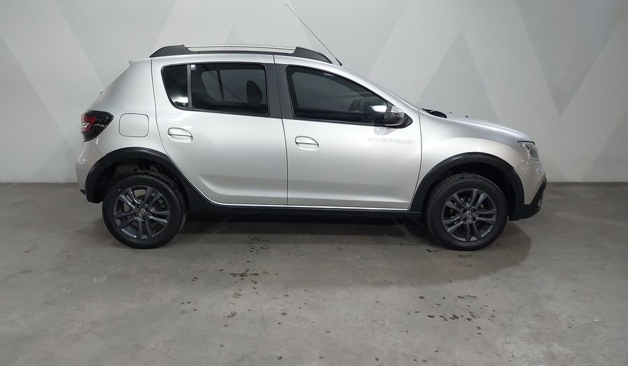 Renault Stepway 1.6 ZEN MT Hatchback 2021