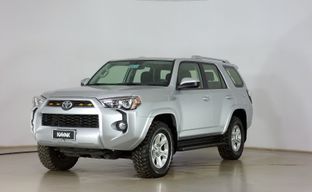 Toyota • 4Runner