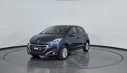 Peugeot • 208