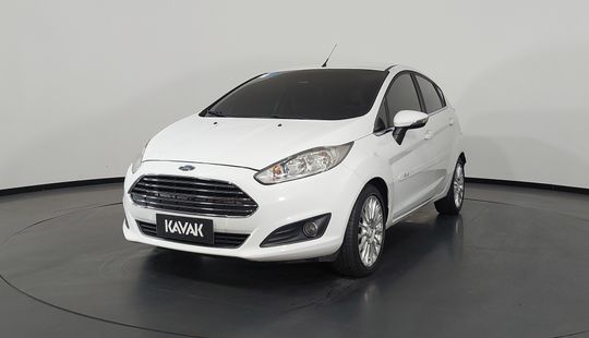 Ford Fiesta TITANIUM HATCH-2015