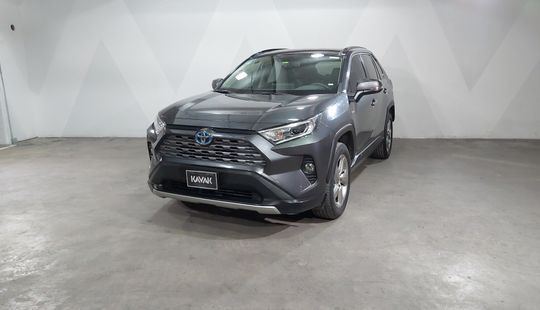 Toyota • RAV4