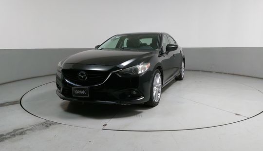 Mazda • Mazda 6