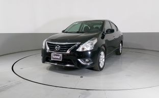 Nissan • Versa