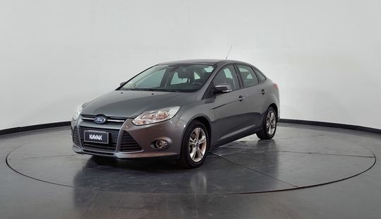 Ford Focus III 2.0 SE PLUS L14 AT-2015