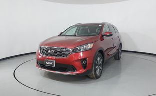 Kia • Sorento