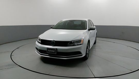 Volkswagen • Jetta