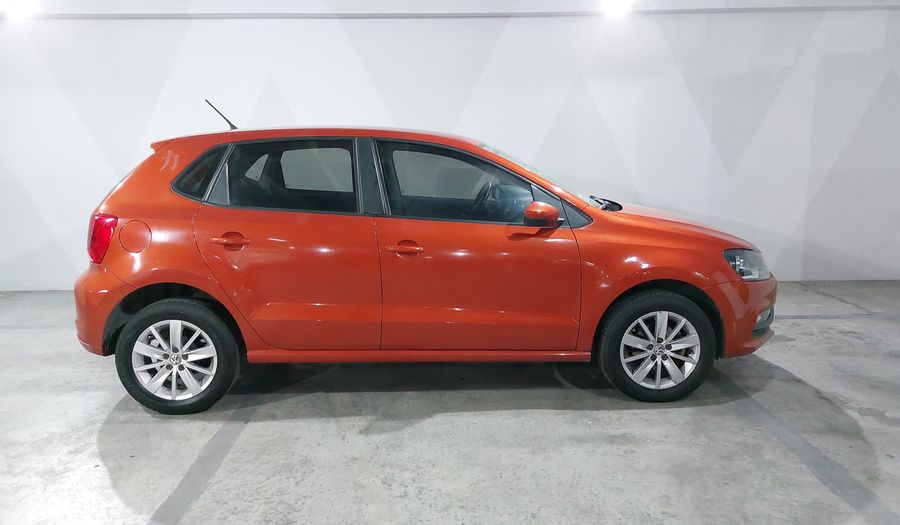 Volkswagen Polo 1.6 STD. Hatchback 2018