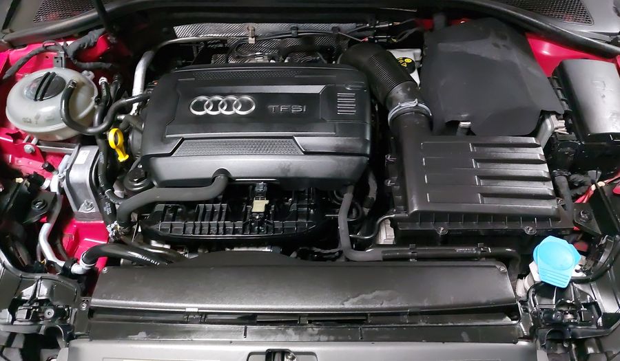 Audi A3 1.8 TFSI ATTRACTION S TRONIC Hatchback 2013