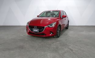 Mazda • Mazda 2