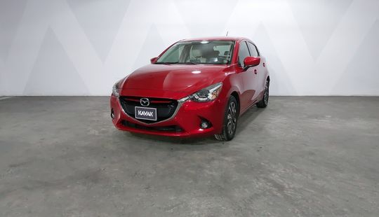 Mazda • Mazda 2