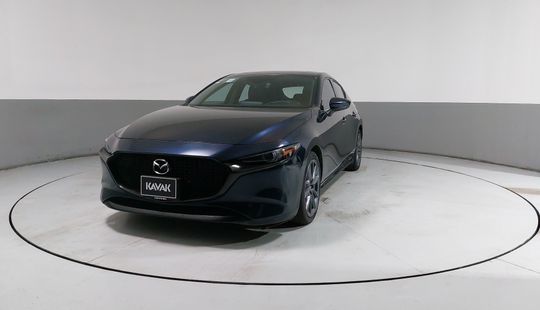 Mazda • Mazda 3