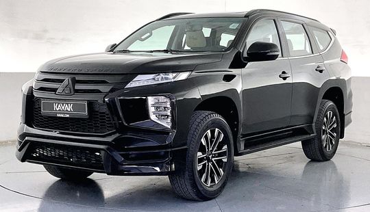 Mitsubishi • Montero Sport