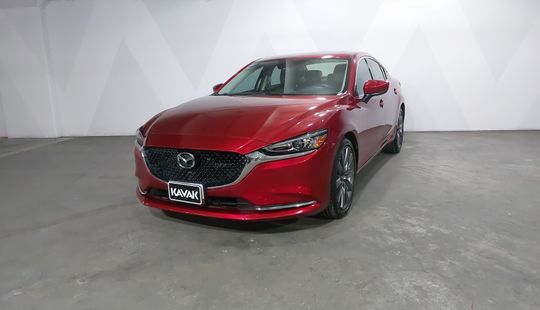 Mazda • Mazda 6