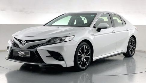 Toyota Camry SPORT Sedan 2020