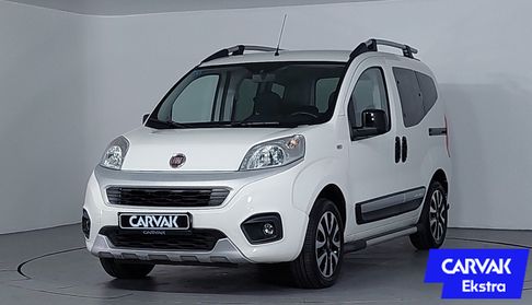 Fiat Fiorino Combi 1.4 FIRE PREMIO Minivan 2017