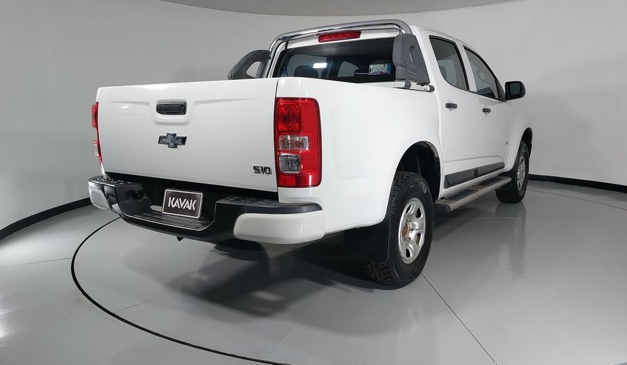 Chevrolet S-10 2.5 DOBLE CABINA A AC 4X2 Pickup 2016