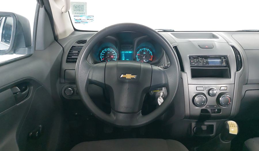 Chevrolet S-10 2.5 DOBLE CABINA A AC 4X2 Pickup 2016