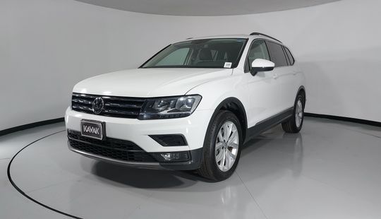 Volkswagen • Tiguan