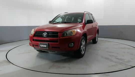 Toyota • RAV4