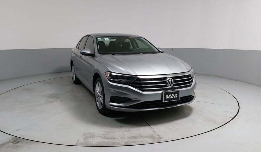 Volkswagen Jetta 1.4 TRENDLINE Sedan 2021