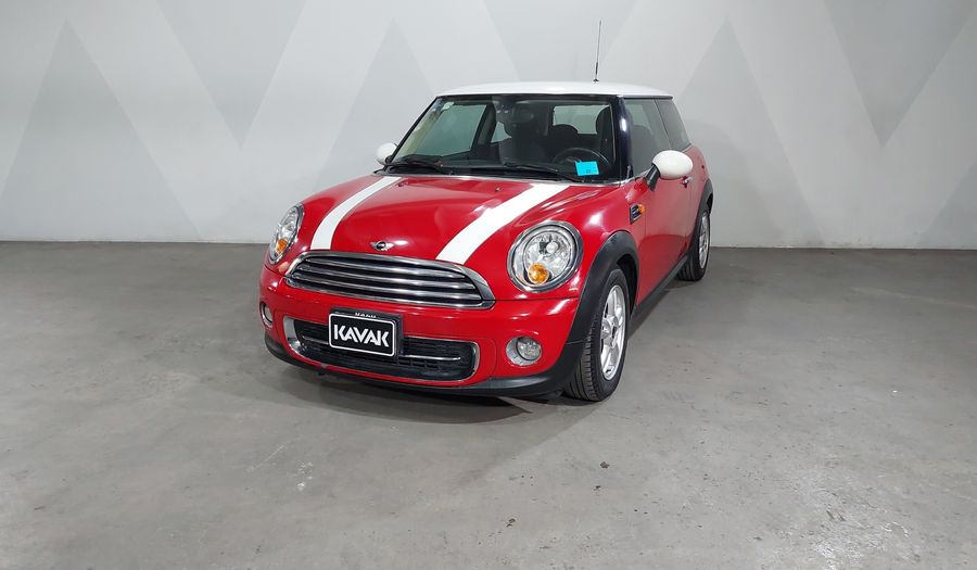 Mini Cooper 1.6 COOPER SALT AT Hatchback 2013