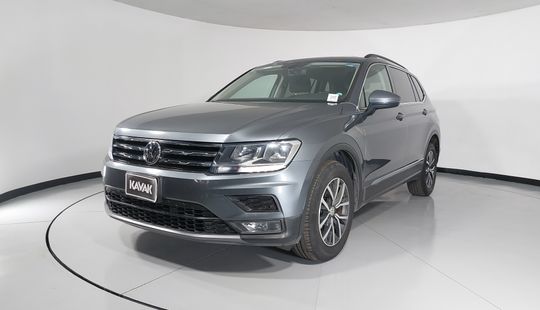 Volkswagen • Tiguan