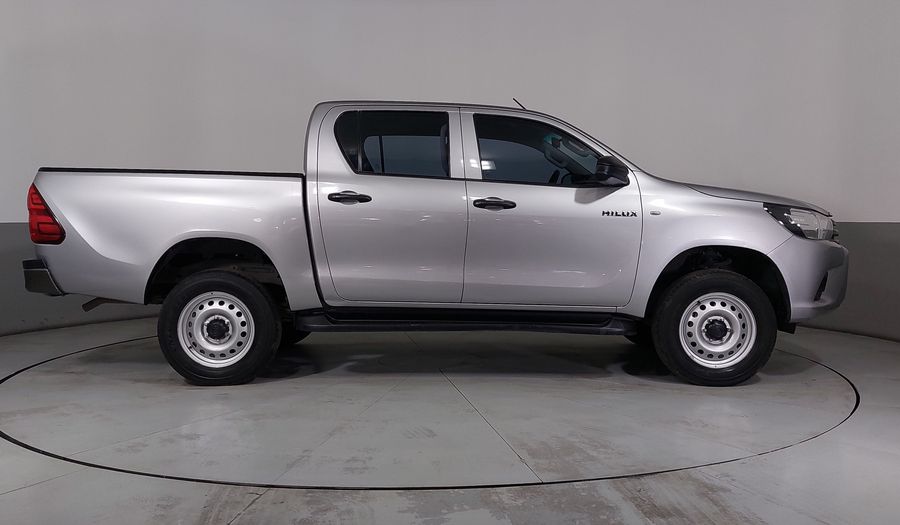 Toyota Hilux 2.7 DOBLE CABINA BASE DCAB Pickup 2020