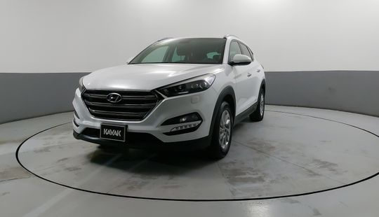 Hyundai • Tucson