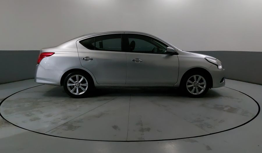 Nissan Versa 1.6 ADVANCE TM AC Sedan 2015