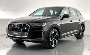 Audi • Q7