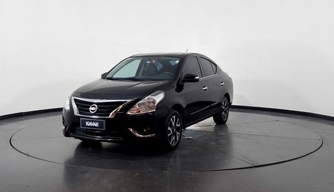 Nissan Versa 1.6 EXCLUSIVE AT Sedan 2020