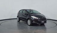 Ford Fiesta Kinetic Design 1.6 SE MT Hatchback 2015